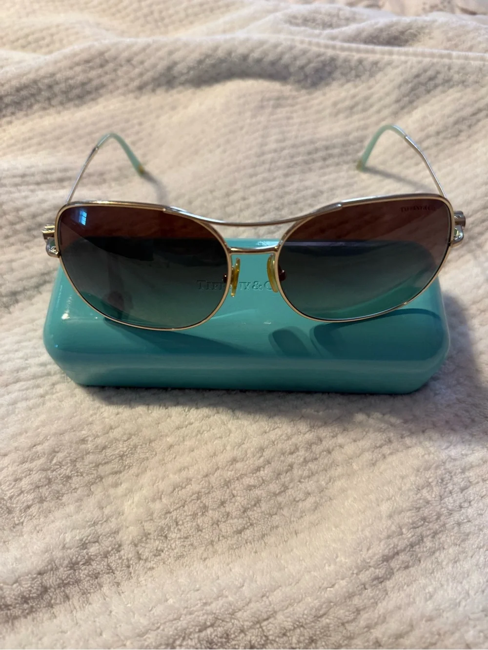 Tiffany & Co. Gold Aviator Sunglasses with Tiffany Blue Case